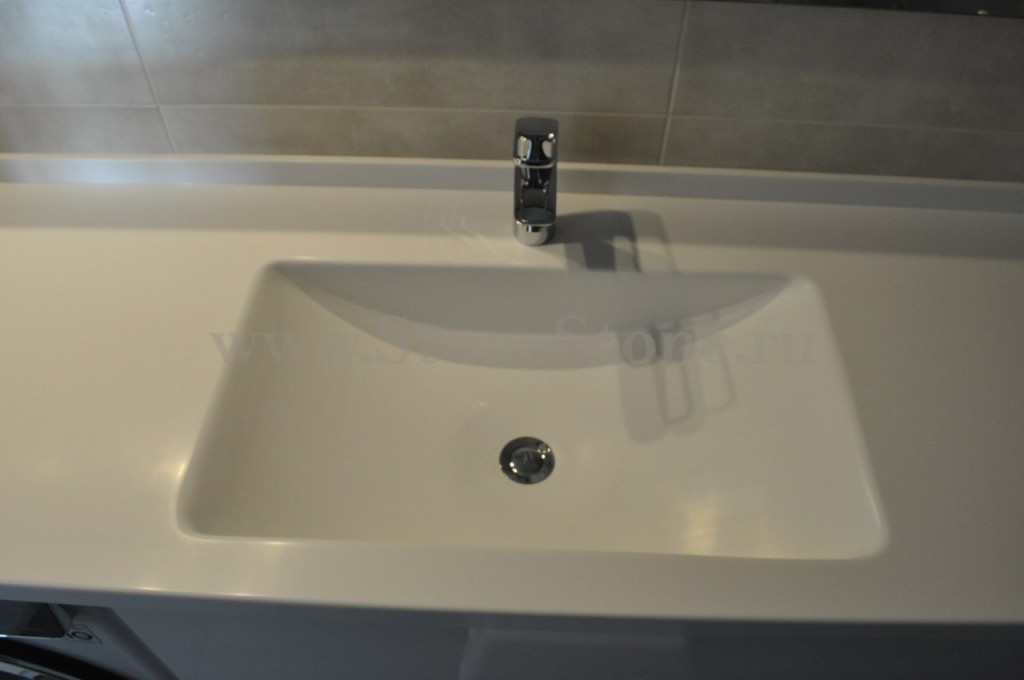 �������� �� �������������� ����� Corian Bisque