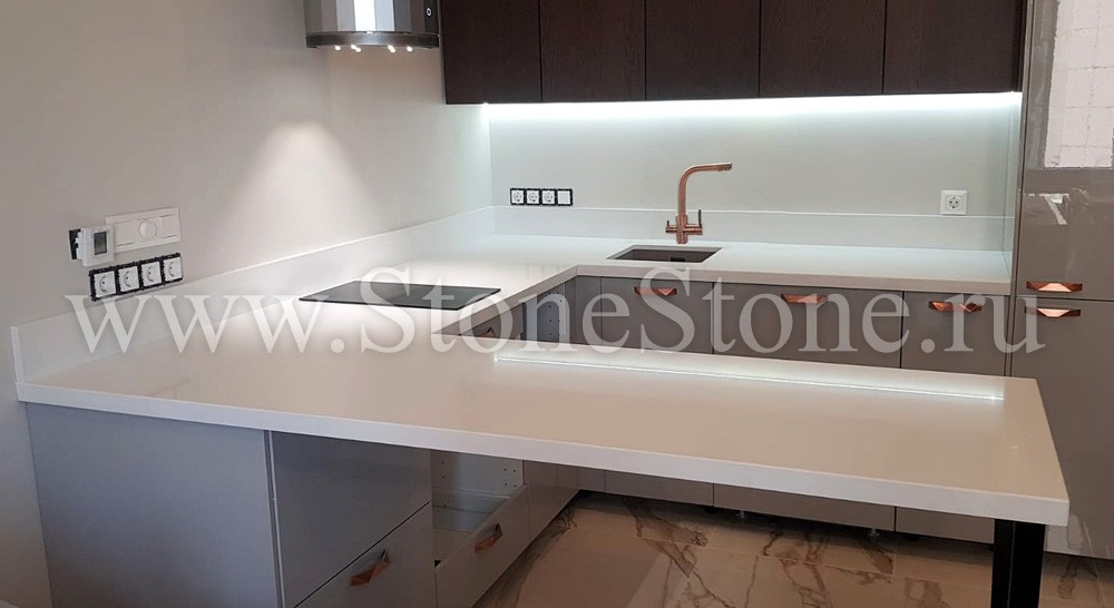 ���������� �� ���������� ����� ��� ����� Corian Ice White
