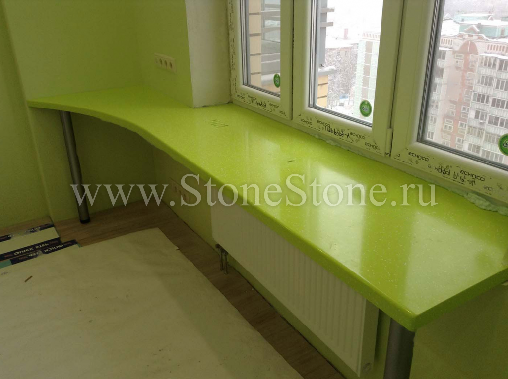 ���������� �� �������������� ����� Corian Grape Green